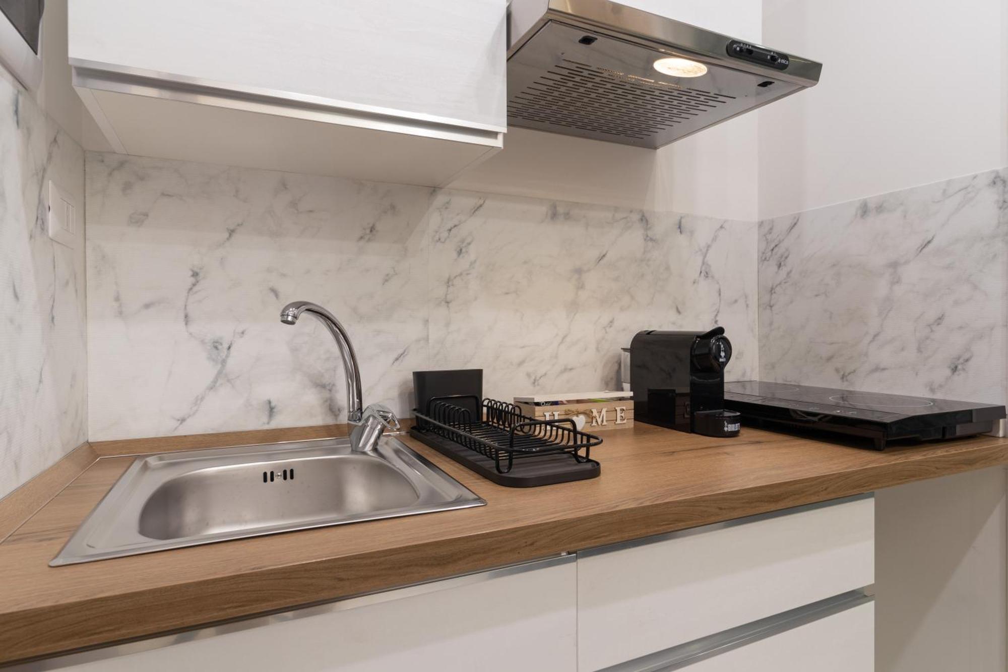 Eralight21 Apartments باري المظهر الخارجي الصورة