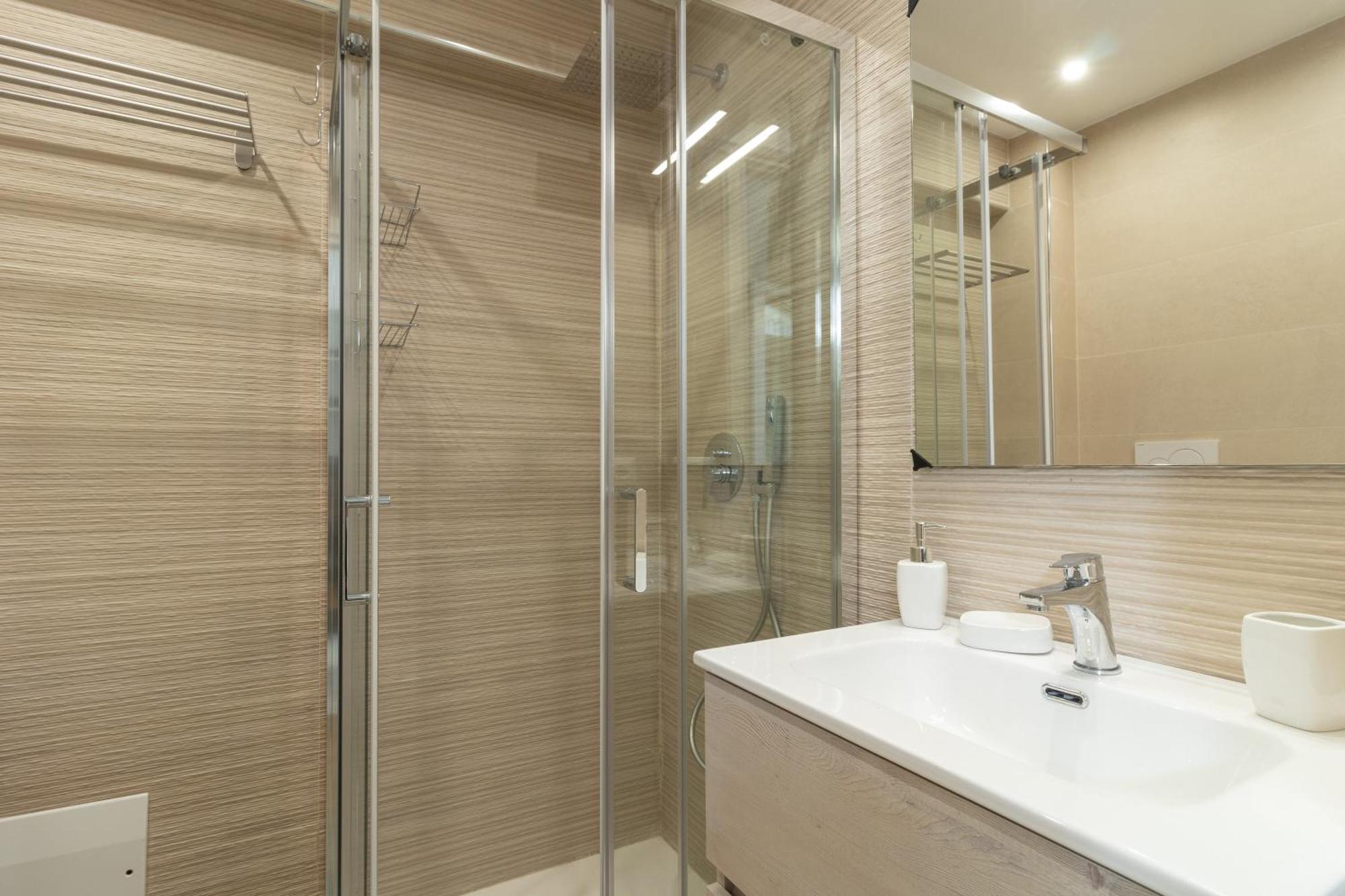 Eralight21 Apartments باري المظهر الخارجي الصورة
